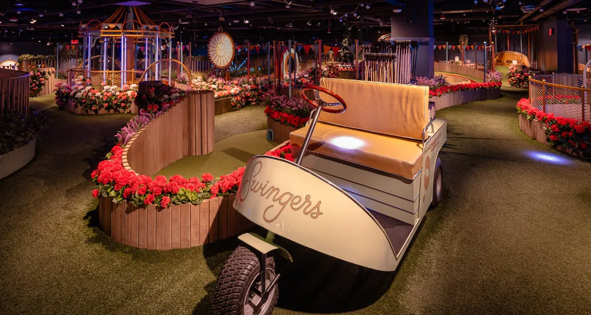 Swingers Golf Las Vegas photo