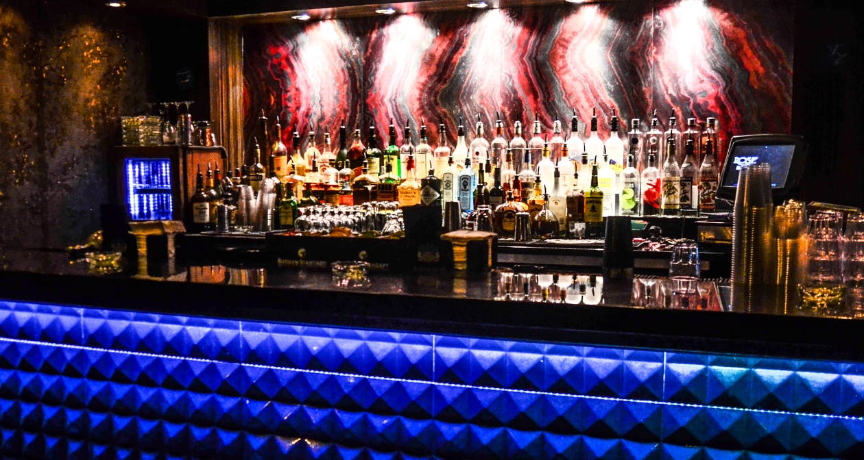 Rose Bar