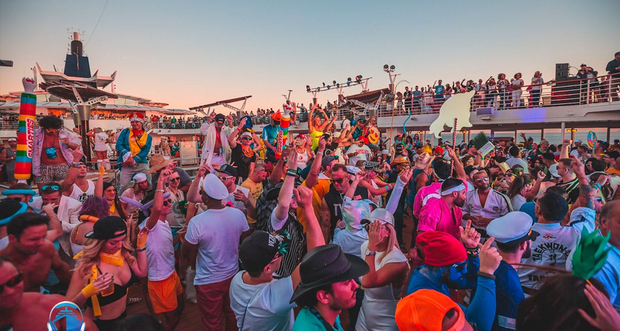 Groove Cruise Cabo