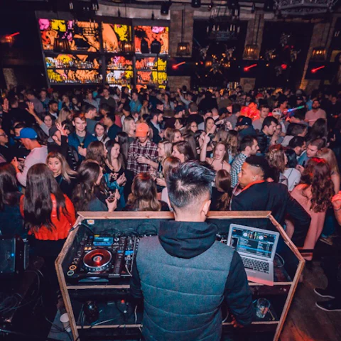 Scorpion Bar Patriot Place