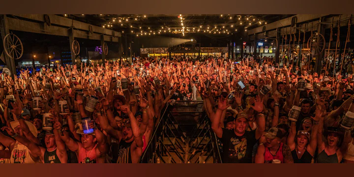 Hoofbeat Country Fest