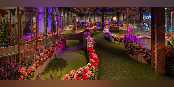 Swingers Golf Boston