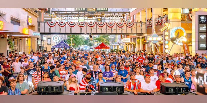4th Street Live