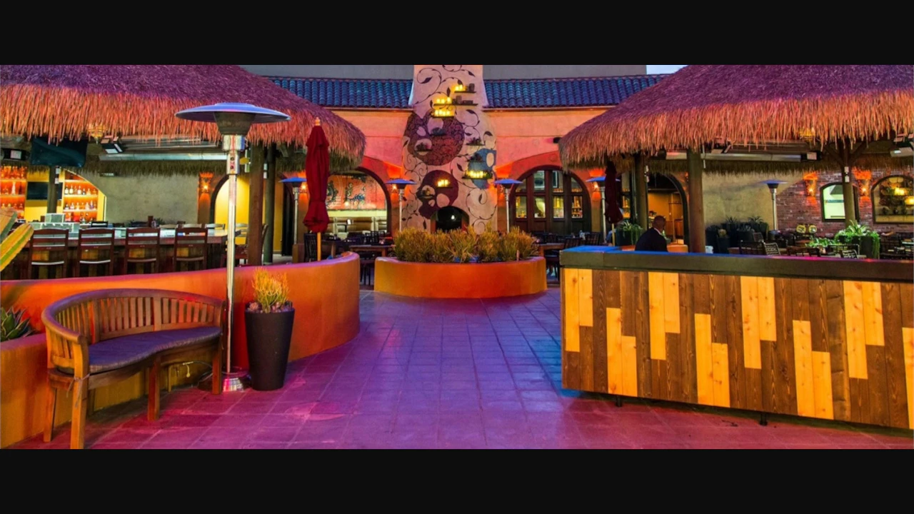 La Vida Cantina