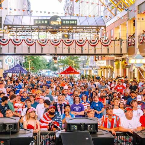 4th Street Live