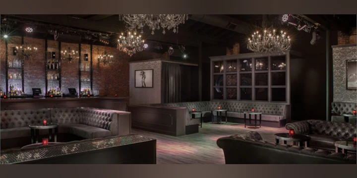 Dragonfly Hollywood
