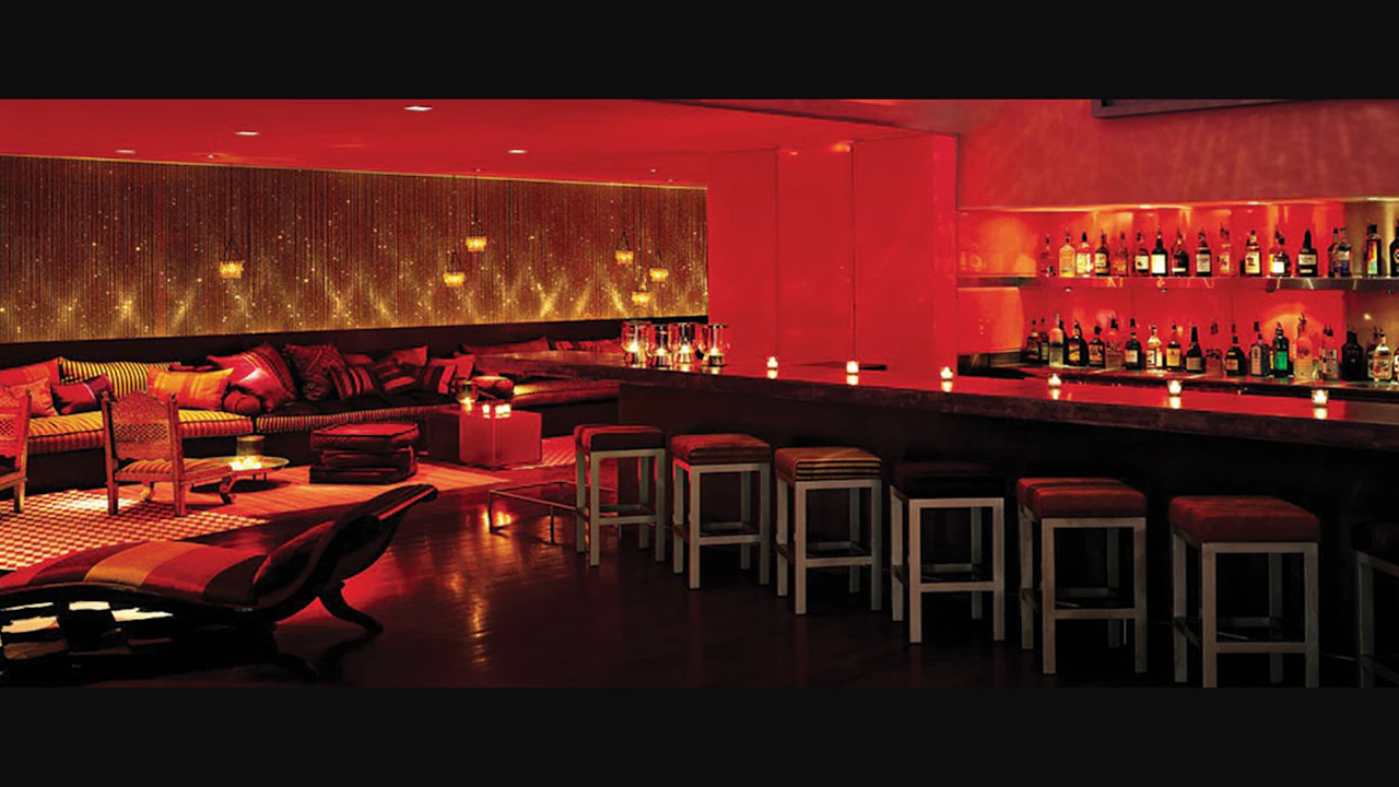 How Red Room Miami FREE Guest List Works: FAQ & Tips - Discotech