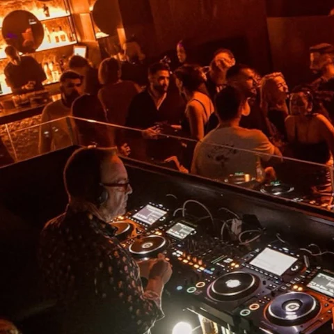 Next Clubbing