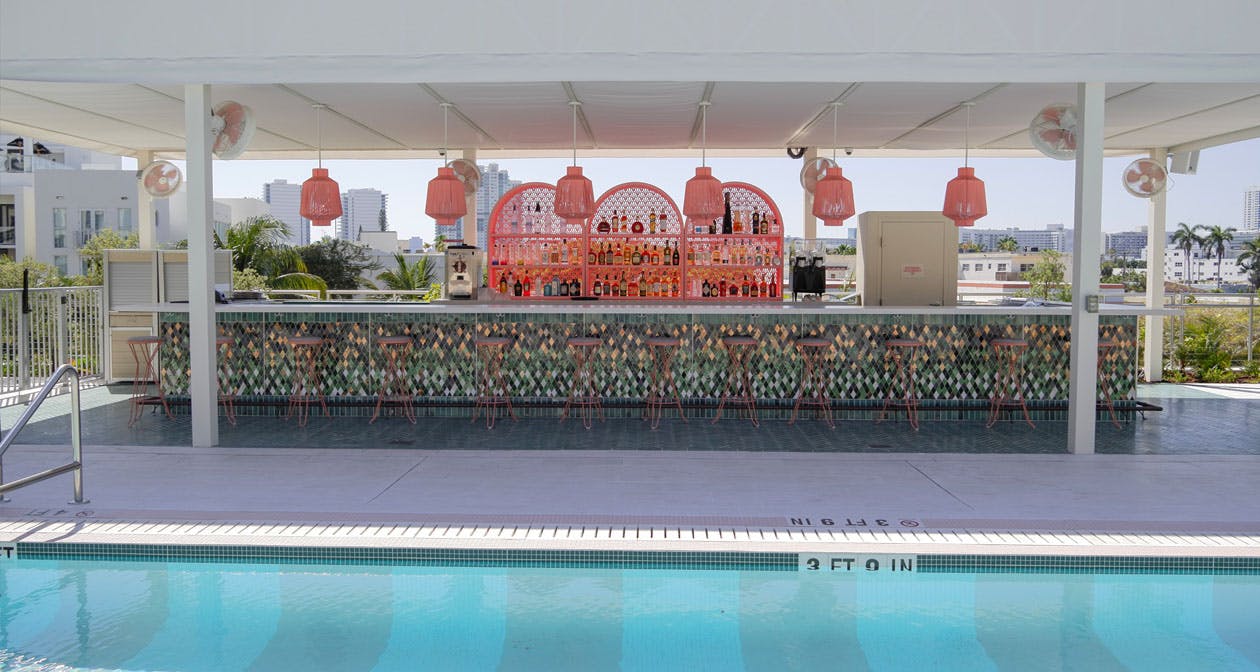 Weekend Checklist: Party at the best pool party in Miami ✓