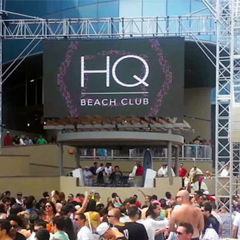 HQ2 Beachclub