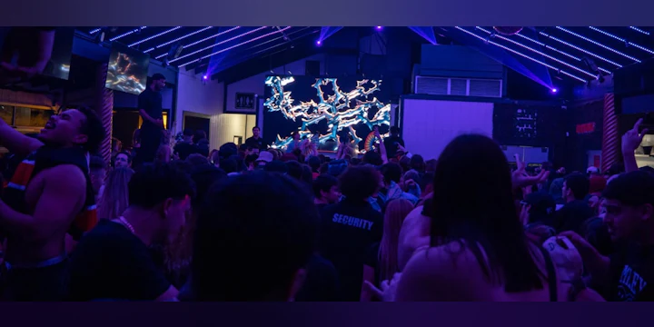 Bounce House Orlando Tickets & Promo Codes: FAQ & Tips - Discotech