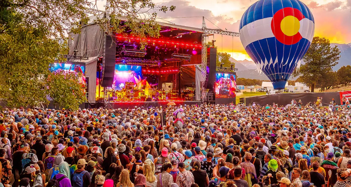 Yahn Dawn Festival photo