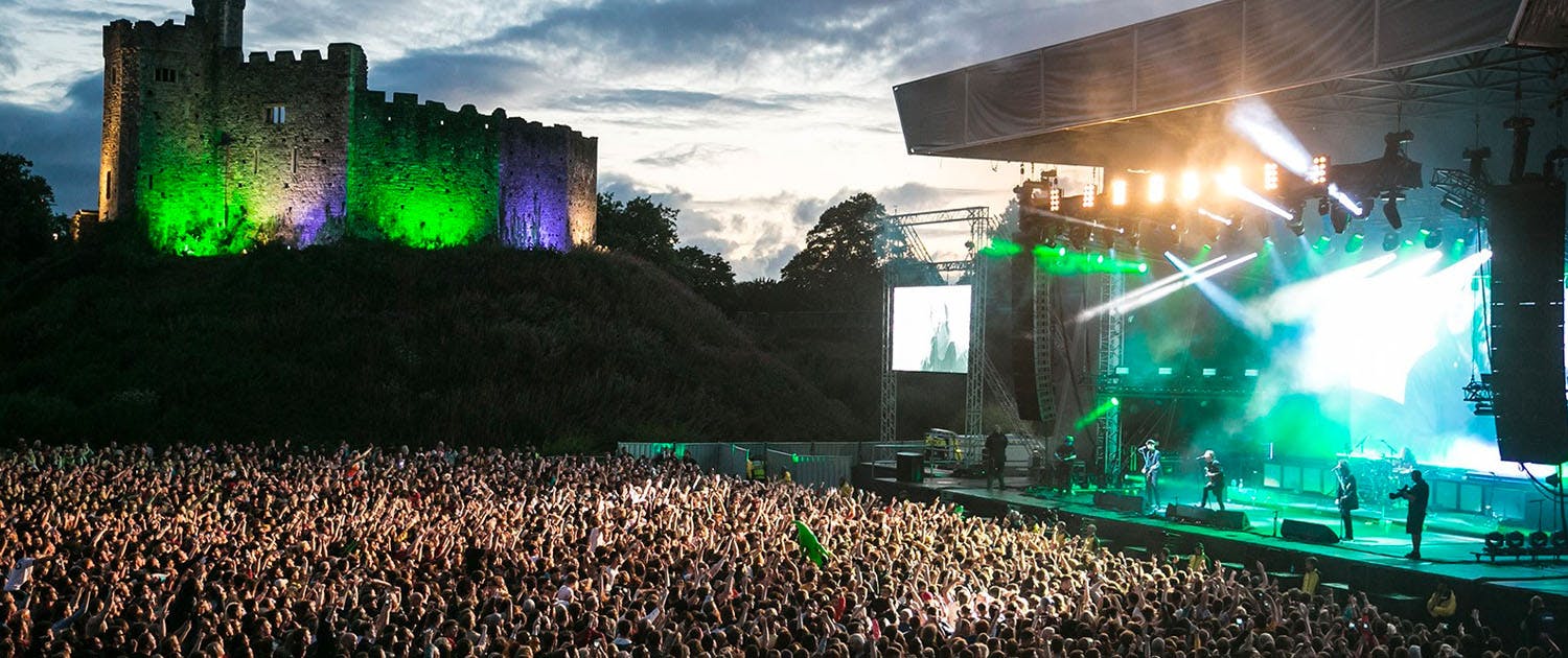 Cardiff Castle Cardiff Guest List, Tickets & Bottle Service Discotech