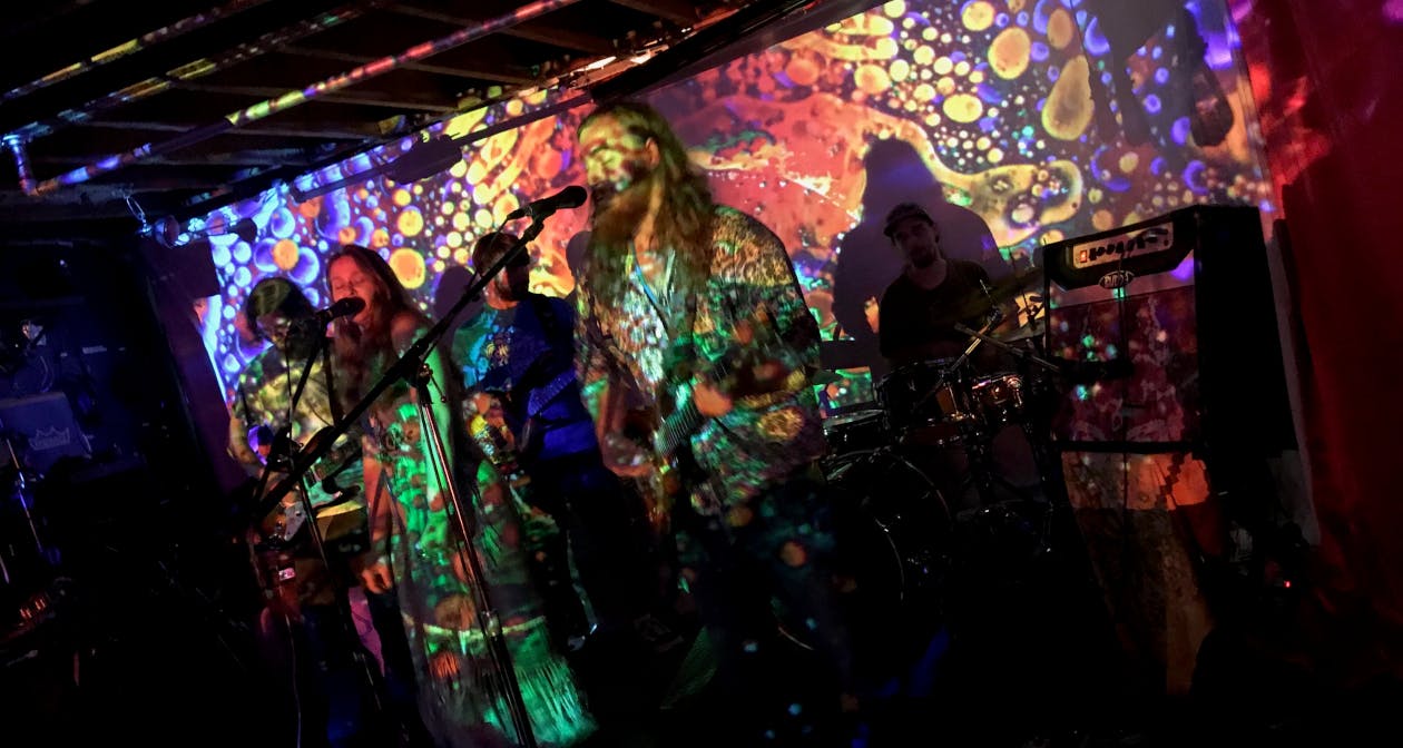 The Silverlake Lounge