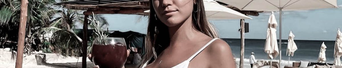 RosaNegra Beach Club