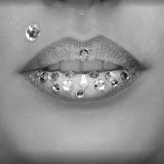Kiss Kiss Saturdays