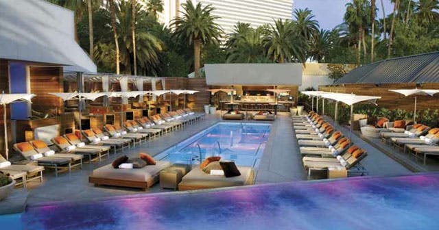 The Hottest Beach Club in Las Vegas Just Reopened — With Jungle